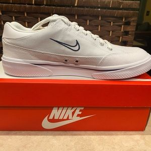 Brand New! Women’s Nike GTS 97 low top canvas sneakers.